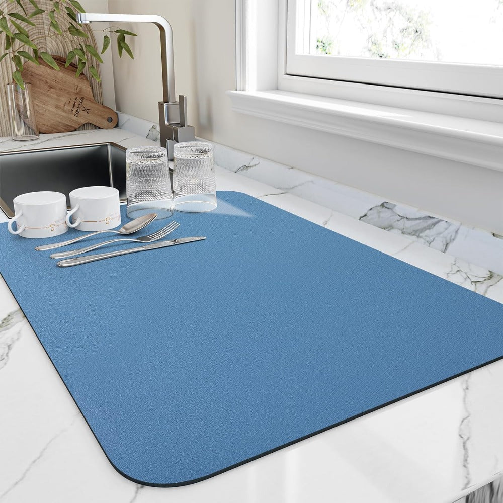 Accessoire cuisine: tapis de séchage ultra-absorbant pour vaisselle. Solution propreté et séchage rapide maison.
