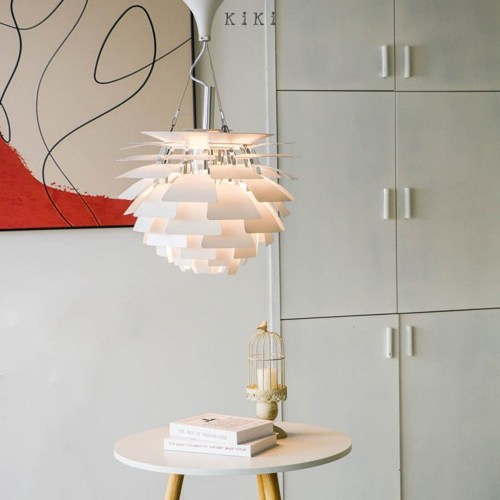 Éclairage design Artichaut, plafonnier sculptural créant une ambiance unique et moderne dans votre intérieur.