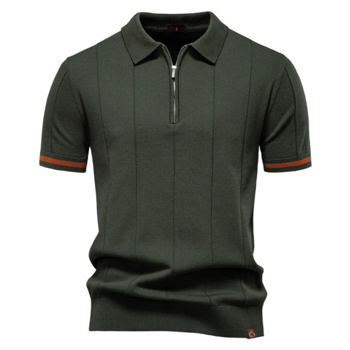 Polo zippé homme classique bleu marine, manches courtes, style élégant et décontracté pour l'été.