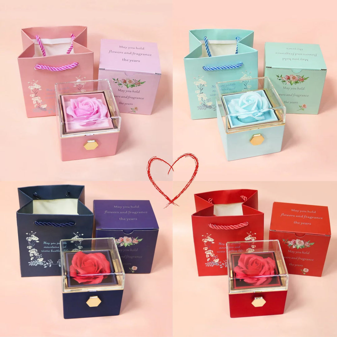 Rose éternelle rouge & collier or pour femme, un cadeau d'amour intemporel et luxueux.