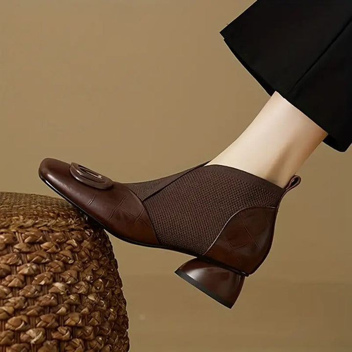 Bottines orthopédiques élégantes femme, marron. Confort premium, idéales automne/hiver, semelle antidérapante.