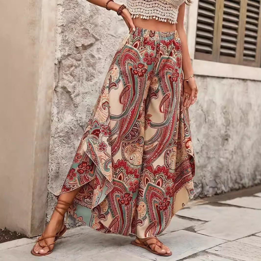 Pantalon fluide et léger pour femme, style bohème. Idéal pour l'été décontracté ou les vacances chics et confortables.
