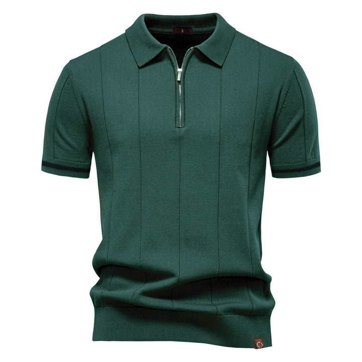 Haut homme polo décontracté noir à fermeture éclair, manches courtes, vêtement confortable et chic.