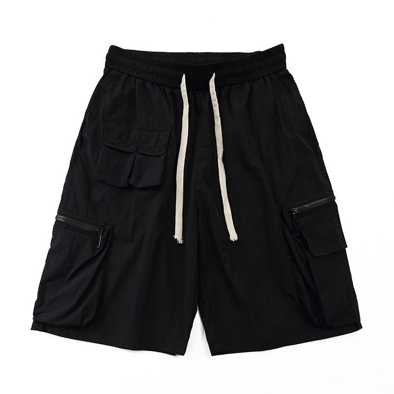 Short femme à grandes poches, parfait pour un confort décontracté et un style urbain tendance. Streetwear.