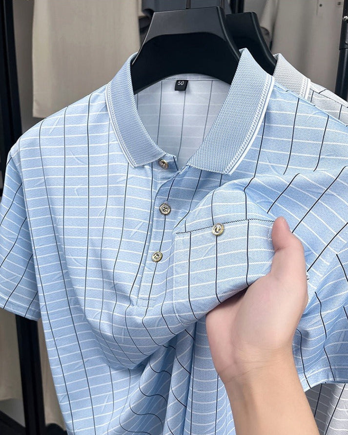 Ce polo homme à manche courte, très respirant, offre un confort optimal. Modèle classique avec poche boutonnée.