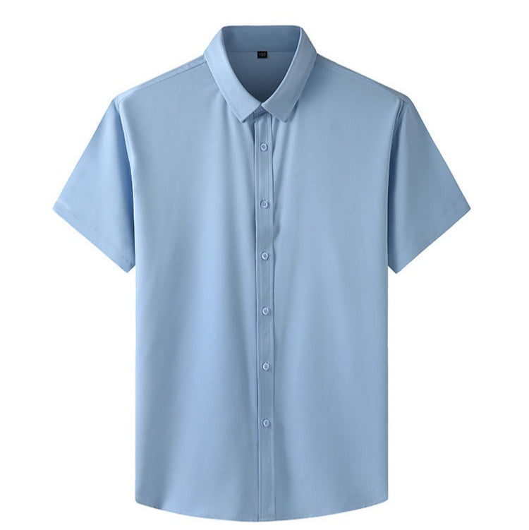 Chemise homme à manches courtes très polyvalente, un incontournable tendance pour un été confortable et élégant.