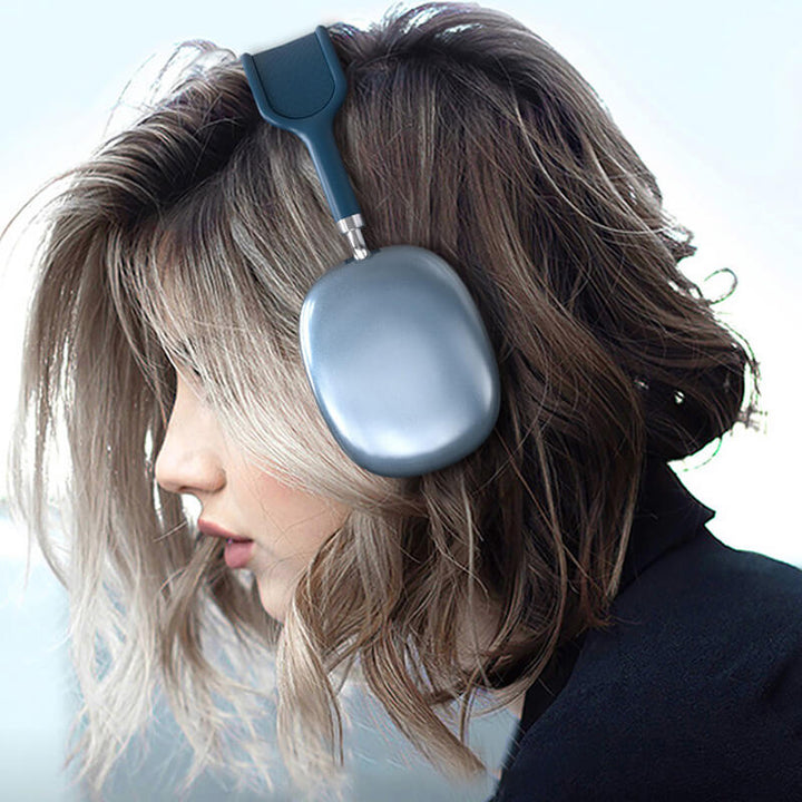Gros plan sur l'oreillette confortable du casque Macpod Pro, avec réduction de bruit efficace.