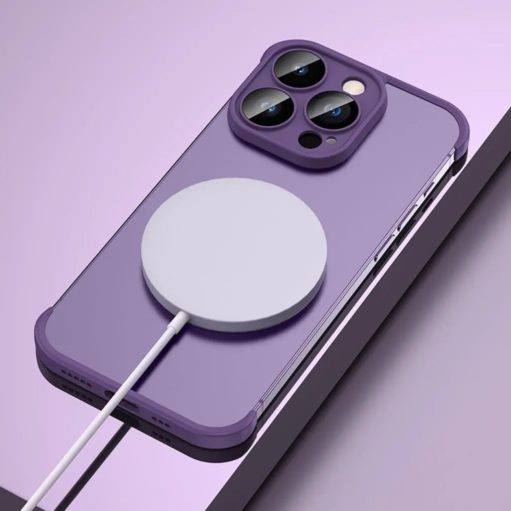 Étui robuste pour iPhone, résistant aux impacts.