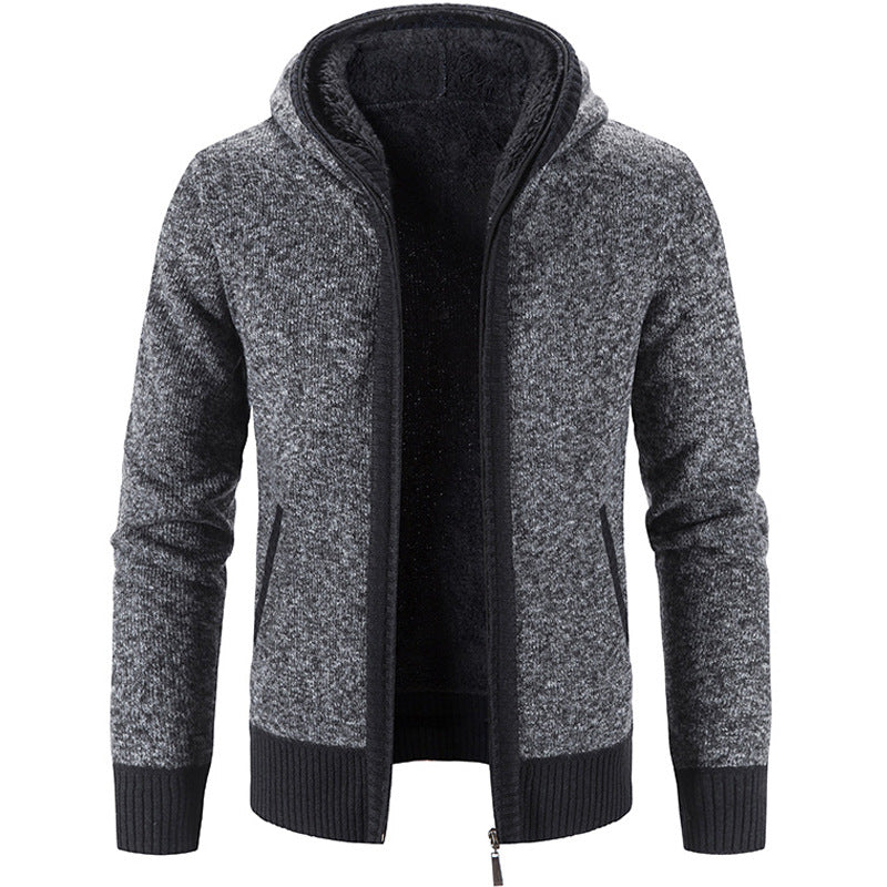 Cardigan homme zippé à capuche marron, chaleur et style décontracté pour l'automne-hiver. Vêtement confortable.