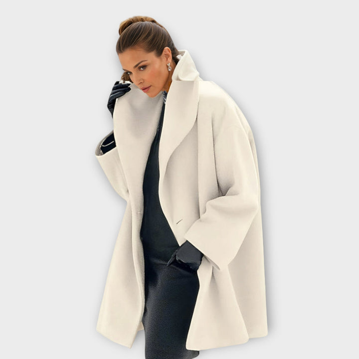 Manteau coupe-vent femme, chaud et élégant, parfait pour l'hiver et l'automne, allie mode et confort.