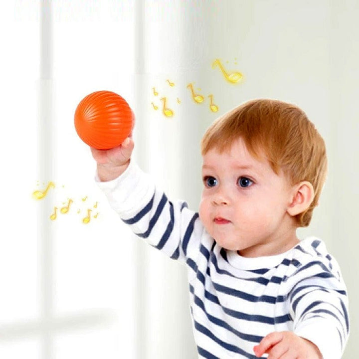 Cadeau idéal: cube d'activités Montessori pour bébé, jouet éducatif et sensoriel stimulant l'éveil.