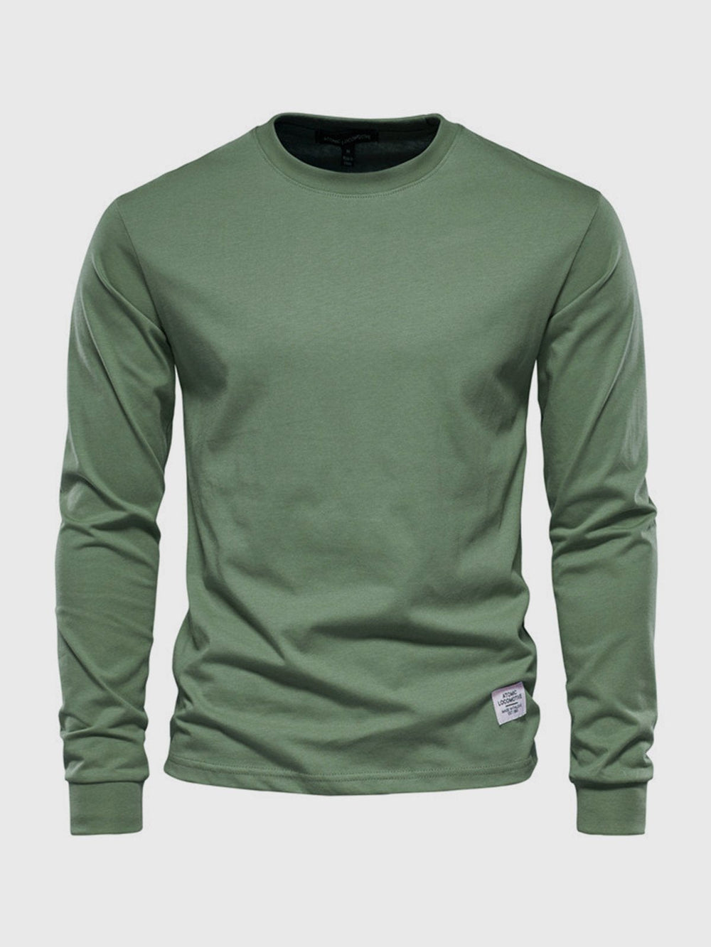 Vêtement homme décontracté, t-shirt manches longues col rond, essentiel pour garde-robe casual et tendance.