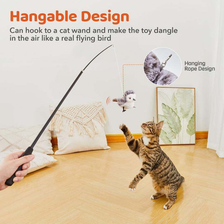 Jouet de stimulation pour chat avec plumes mobiles et sons captivants, rechargeable pour des heures de jeu.