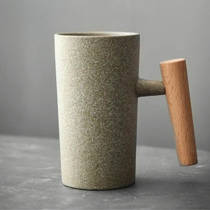 Cadeau idéal : tasse à latte nordique en céramique robuste, design terreux, pour amateurs de café et de maison.