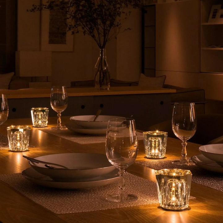 Éclairage d'ambiance: lampe de table rechargeable LED, design cristal, sans fil pour chambre ou salon.