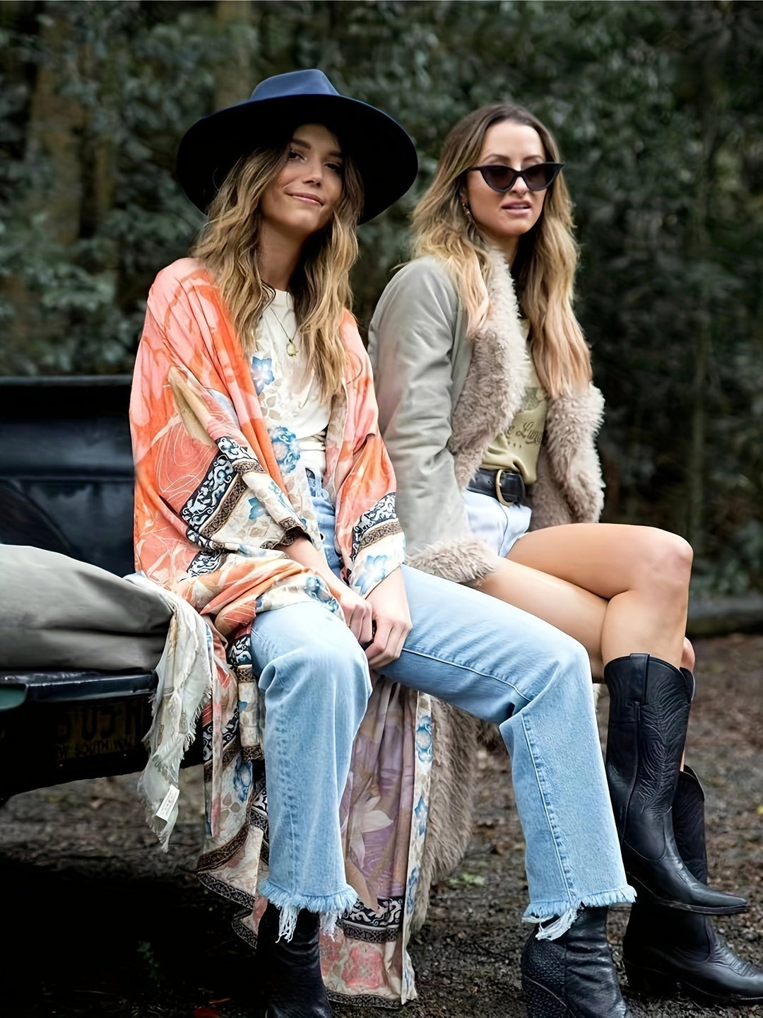 Kimono floral en coton léger et fluide, style chic pour femme, idéal pour l'été et la maison.