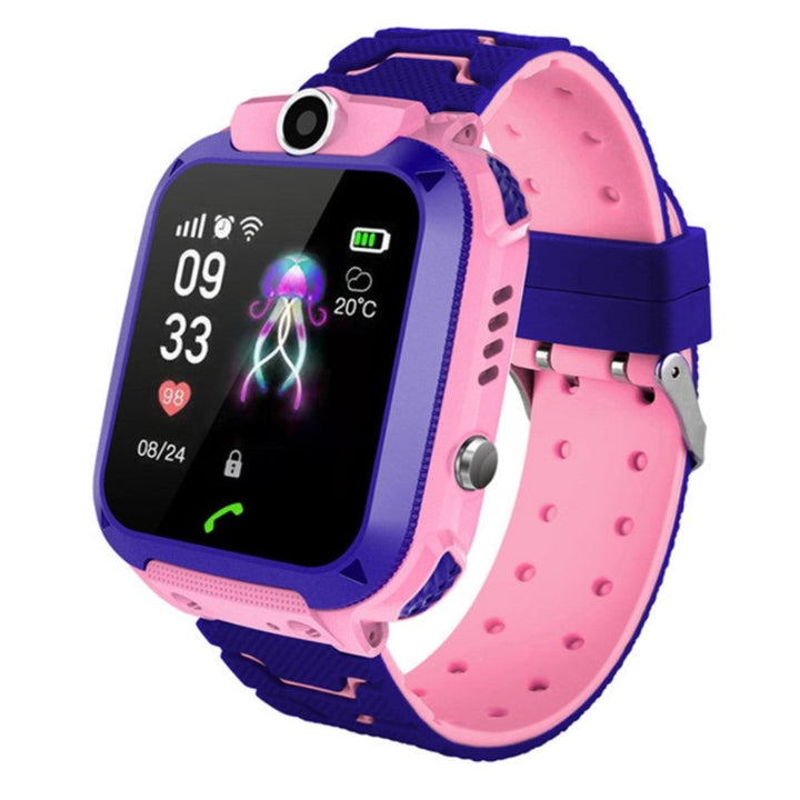 Montre intelligente enfant couleur, écran tactile, GPS, appels, SOS, caméra. Suivi et sécurité avancés.