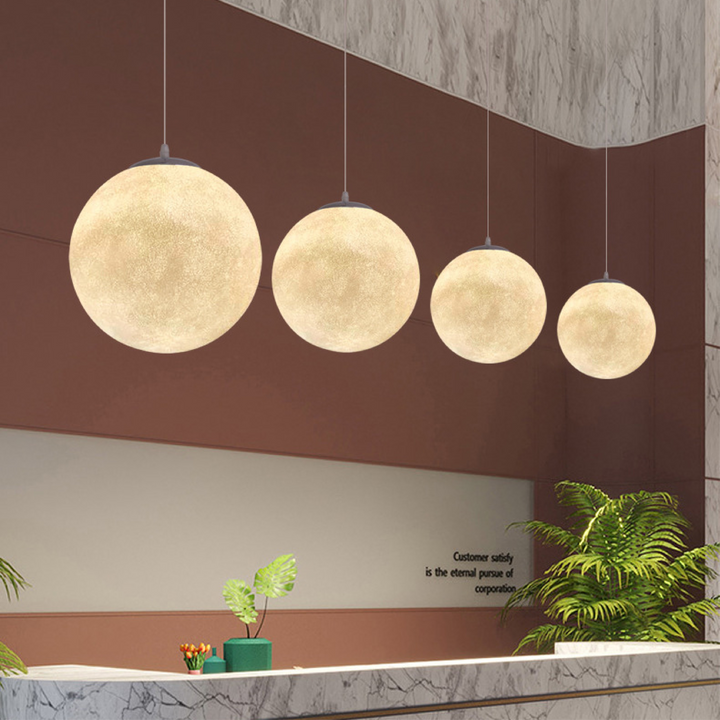 Luminaire LED lunaire design, idéal pour un éclairage ambiant doux et moderne dans tout intérieur.