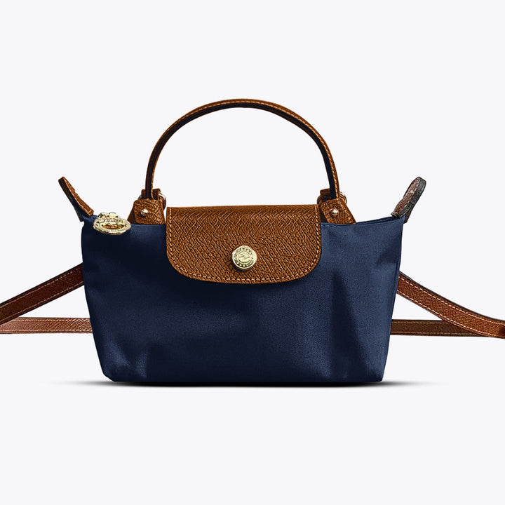 Petit sac bandoulière en PU imitation cuir, accessoire mode chic pour un look quotidien ou de soirée.