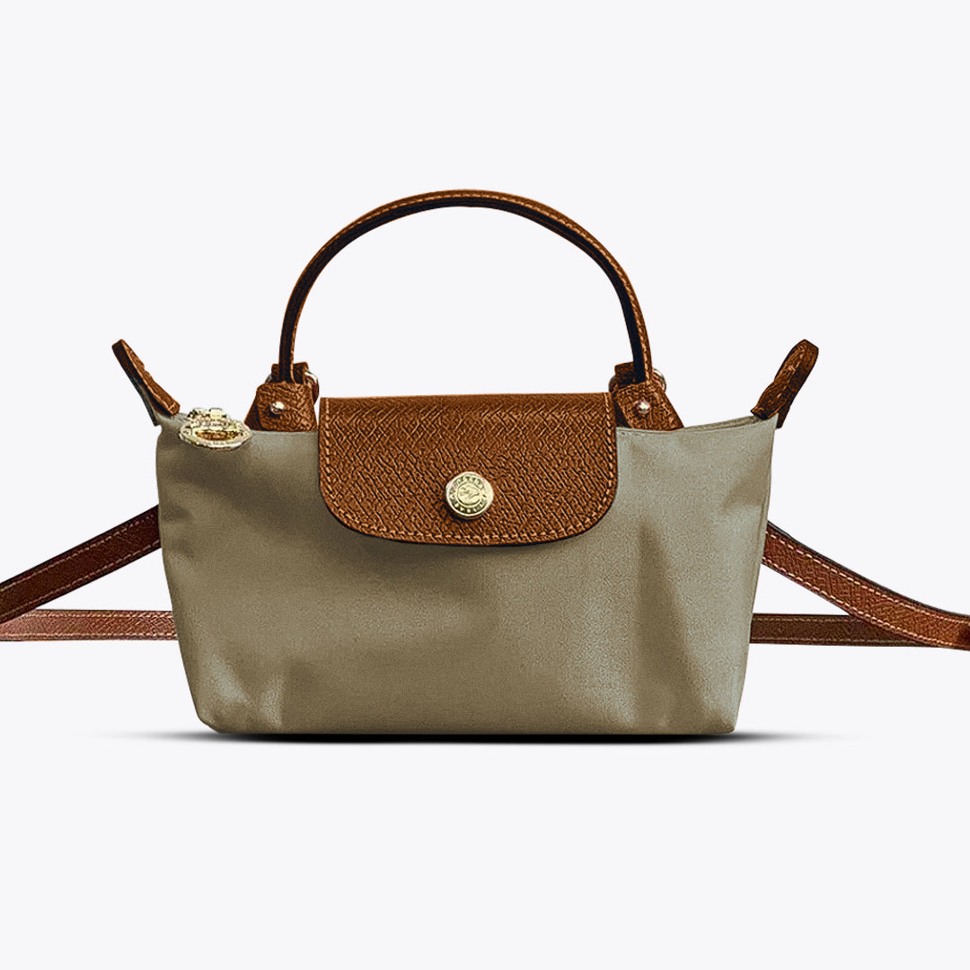 Sac à bandoulière pour femme, design élégant et compact, idéal comme sac quotidien ou mini sac de soirée.