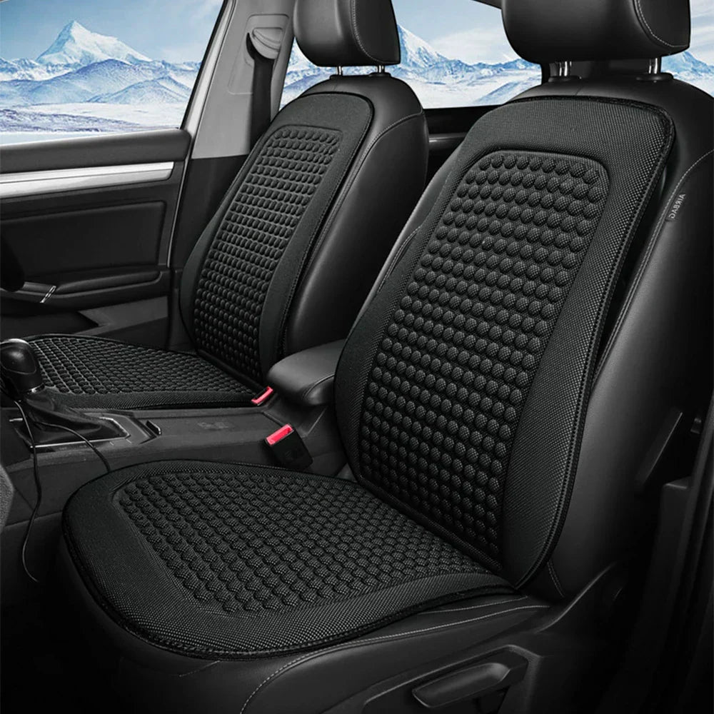 Coussin siège auto noir respirant, offrant un confort optimal et rafraîchissant pour l'été en voiture.