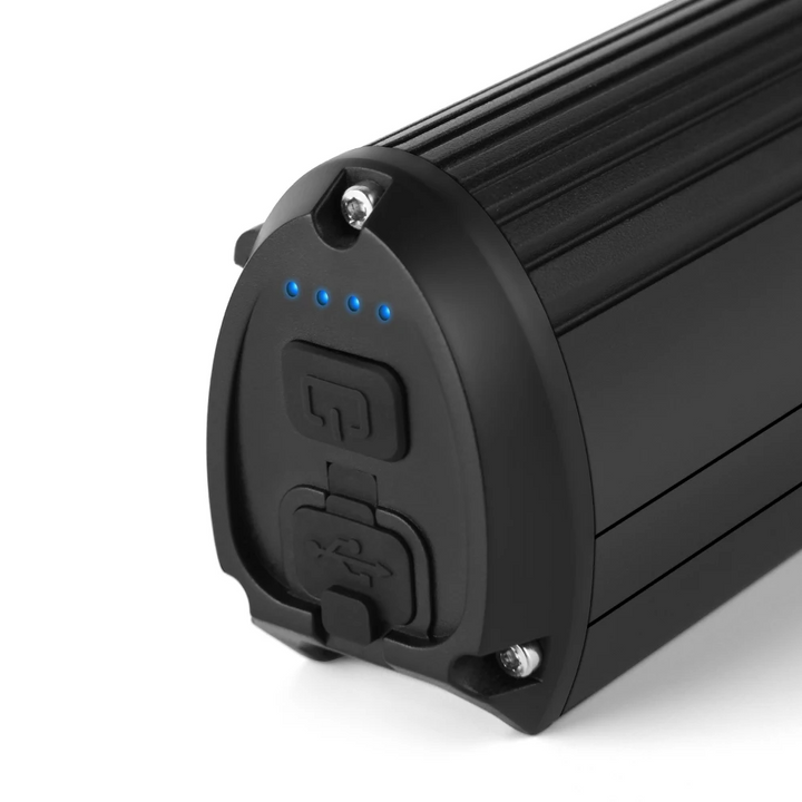 Lampe vélo compacte et ultra-puissante 1400 lumens. Éclairage avant pour sécurité nocturne.