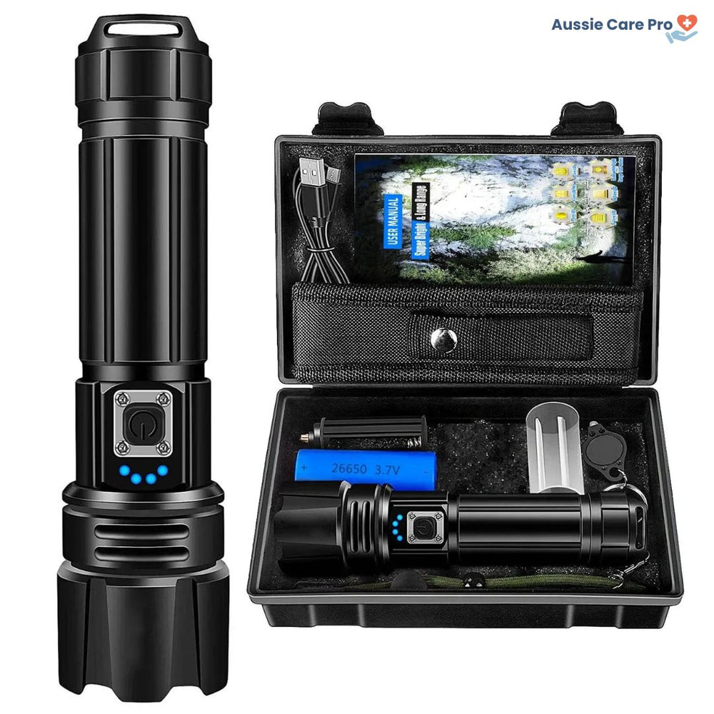 Éclairage LED puissant et tactique, lampe torche rechargeable étanche pour randonnée nocturne.