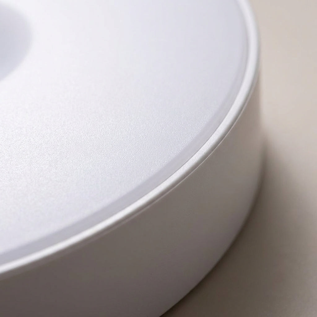 Lumière LED ronde à détecteur de mouvement, sans fil et rechargeable, pour éclairage d'appoint écoénergétique.