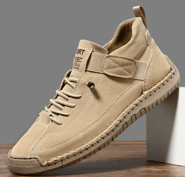 Baskets femme légères, talon renforcé pour un confort optimal. Chaussures de marche tendance et robustes.