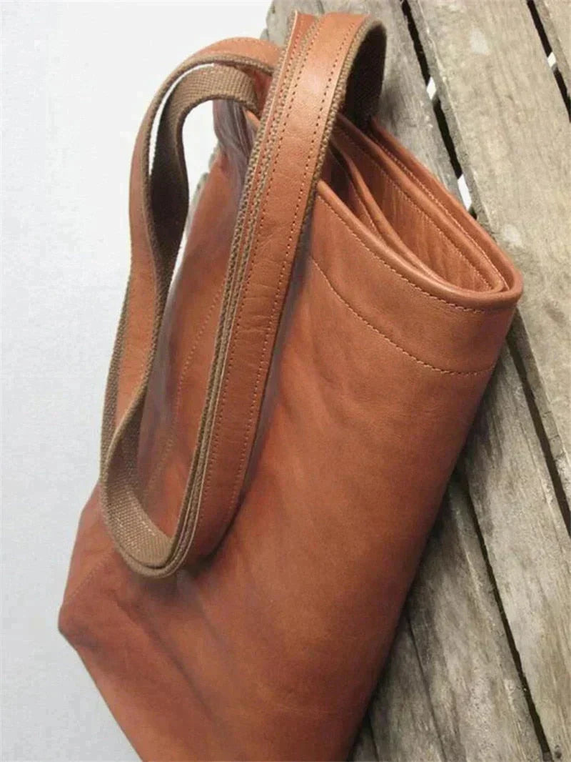 Sac cabas femme polyvalent, parfait pour le shopping, le bureau ou les sorties décontractées et élégantes.