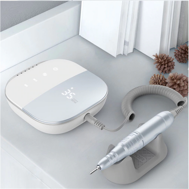 Appareil fraiseuse électrique de précision pour ongles, idéal manucure et pédicure. Outil pro pour soins beauté.