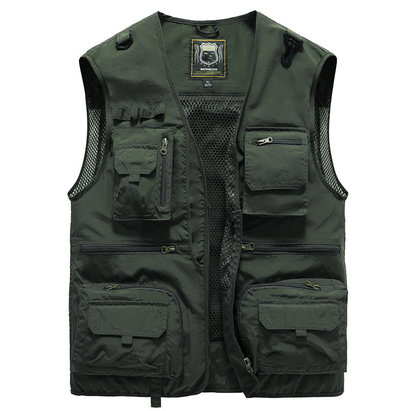 Gilet de voyage homme ultra-léger et compressible, indispensable pour l'aventure mondiale.