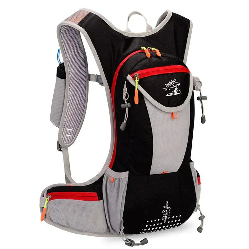 Sac à dos femme pour le voyage, présenté ouvert, montrant son organisation interne pratique.