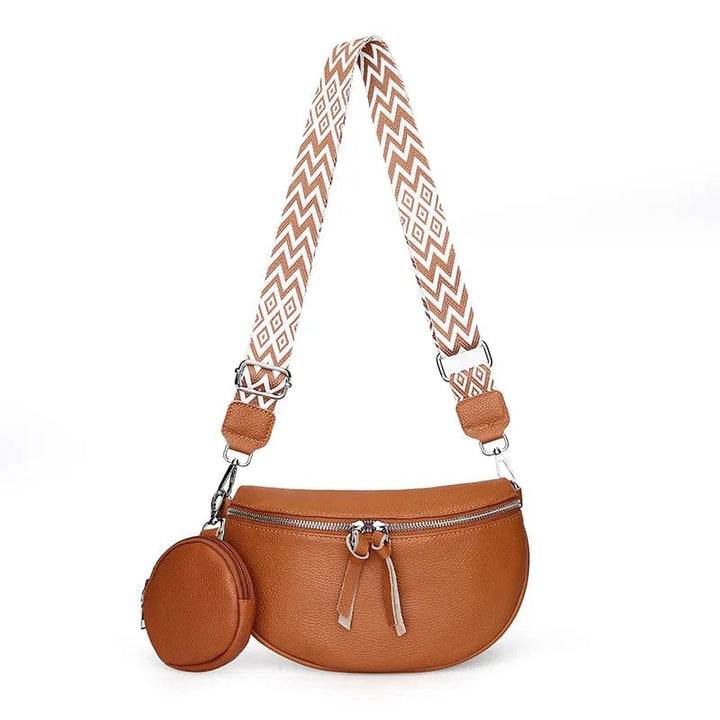 Sac banane femme en cuir, accessoire indispensable pour compléter une tenue élégante et pratique.