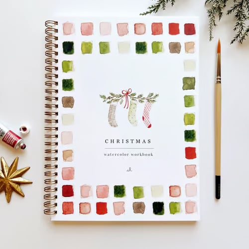 Vue latérale du cahier d'exercices d'aquarelle, design attrayant pour débutants en peinture.