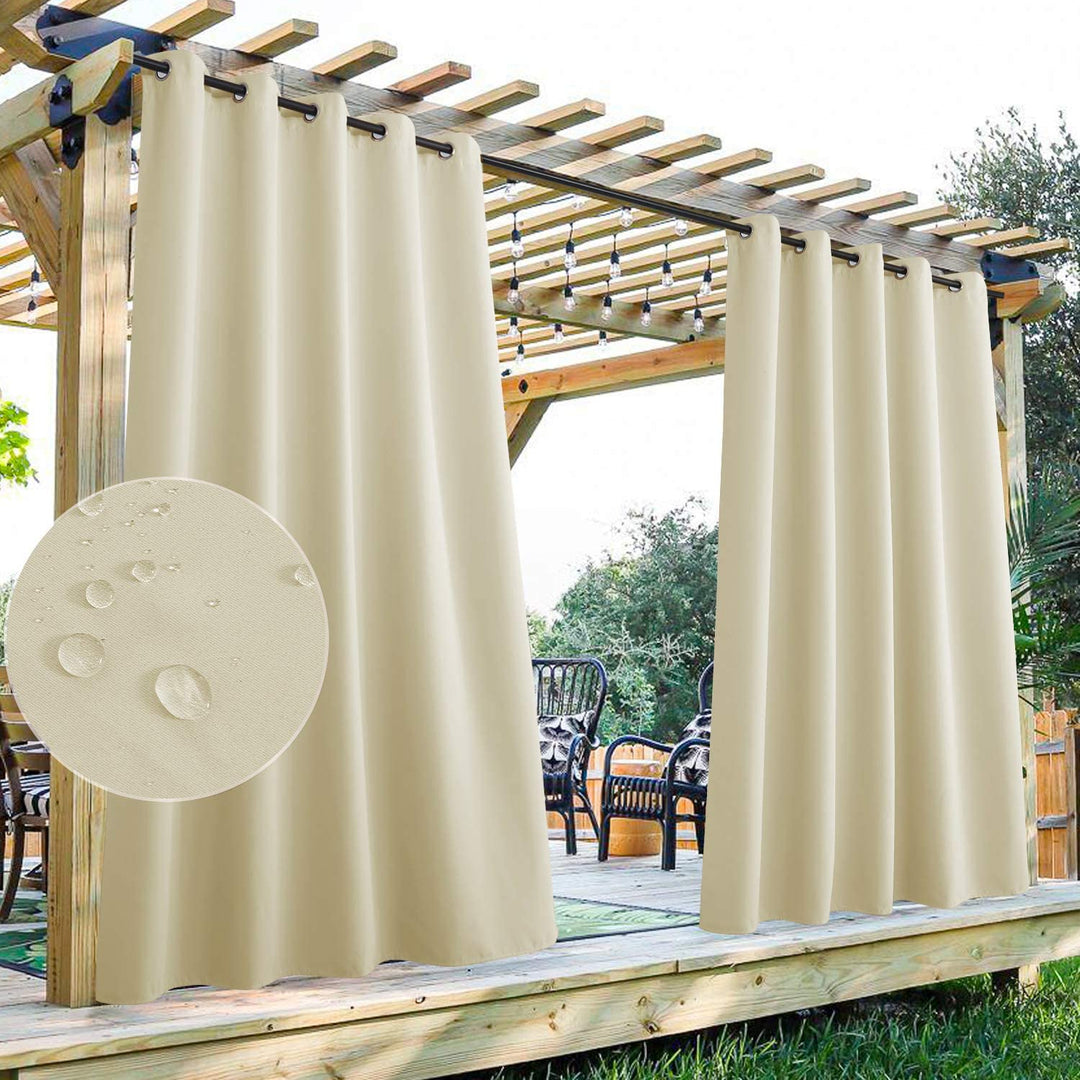 Lot de 2 rideaux extérieurs résistants, imperméables et occultants, pour une terrasse ou un balcon bien protégé.