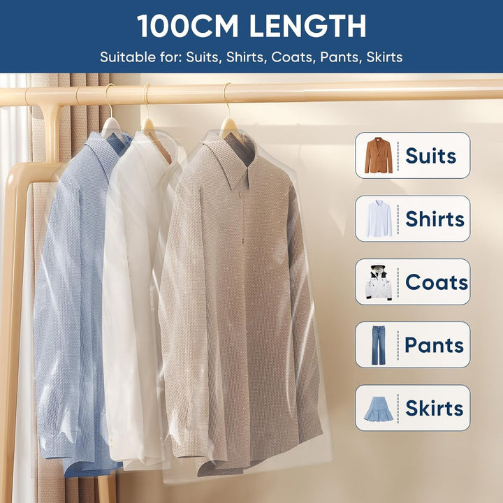 Lot de housses transparentes pour protéger costumes, robes et manteaux. Rangement efficace anti-poussière.