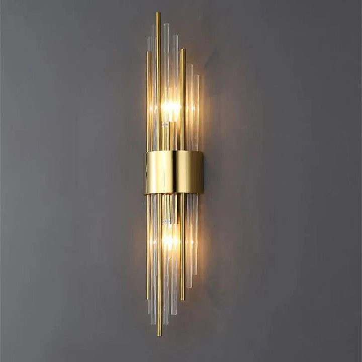 Applique murale LED à économie d'énergie, cristal et design moderne. Éclairage intérieur luxe pour toute pièce.