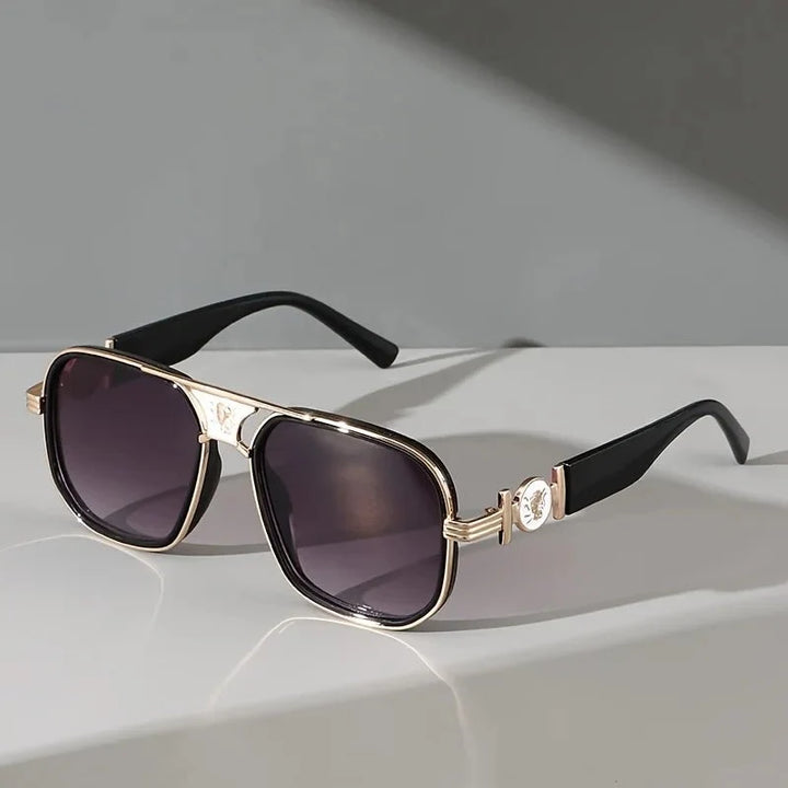 Protégez vos yeux avec ces lunettes de soleil élégantes pour femmes, protection UV400, parfaites pour l'extérieur.