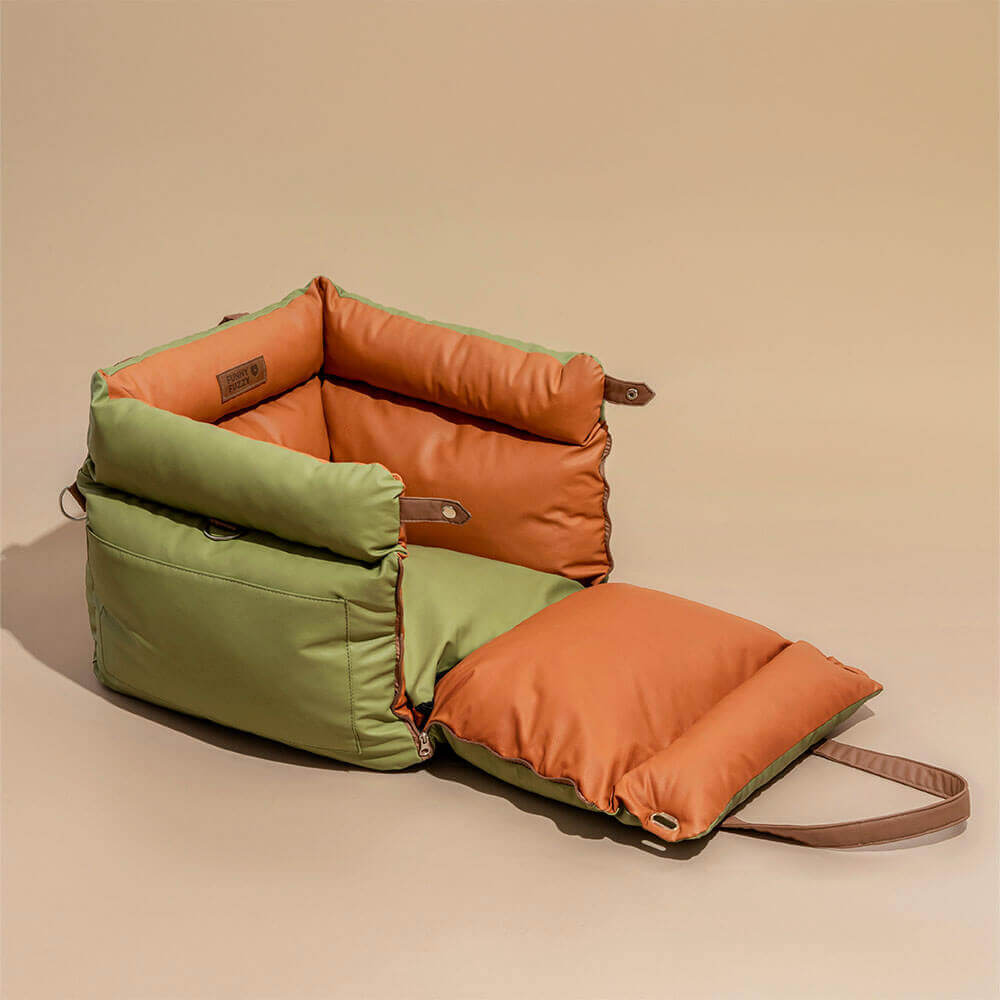 Confort amélioré pour chien avec ce siège auto de luxe et sécurité.