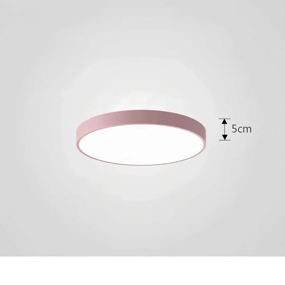 Luminaire design, plafonnier LED moderne élégant pour un éclairage d'intérieur optimal et chic.