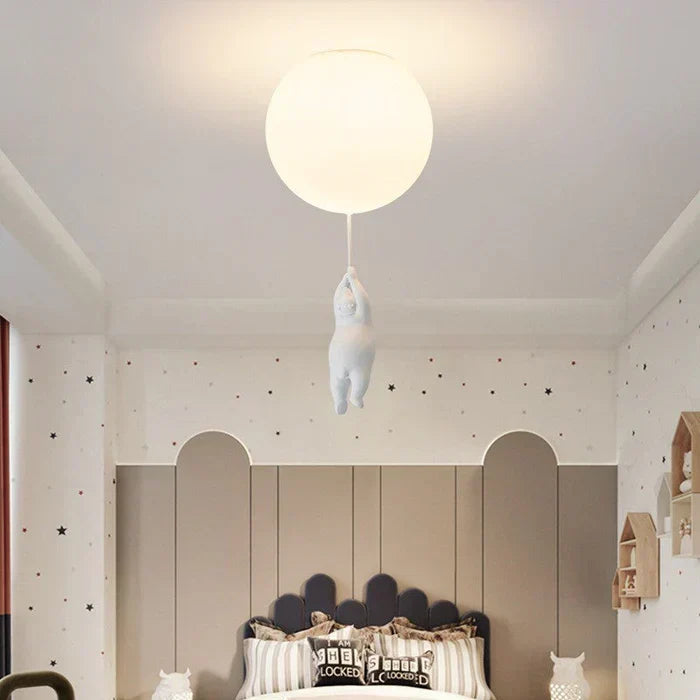 Cadeau enfant original: plafonnier avec ourson et ballon lumineux, doux.