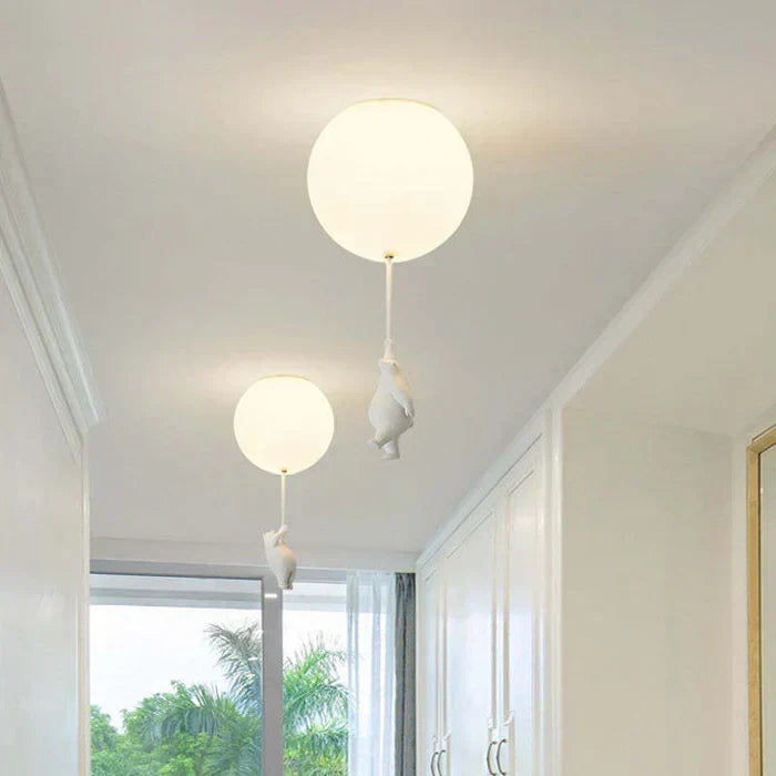 Éclairage chambre bébé ours et ballon, plafonnier LED écoénergétique.