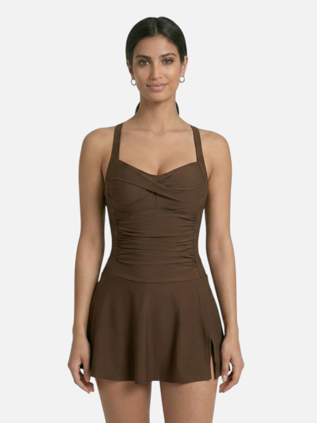 Élégant maillot de bain jupette une pièce pour femme, parfait confort pour la plage, piscine ou vacances d'été.