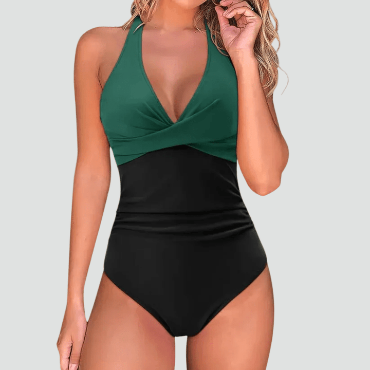 Maillot de bain femme une pièce sculptant noir, décolleté V. Indispensable pour l'été à la plage ou la piscine.