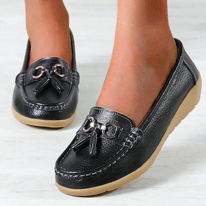 Chaussures plates Isabella en cuir, mocassins confortables et élégants, idéales pour le travail et le quotidien.