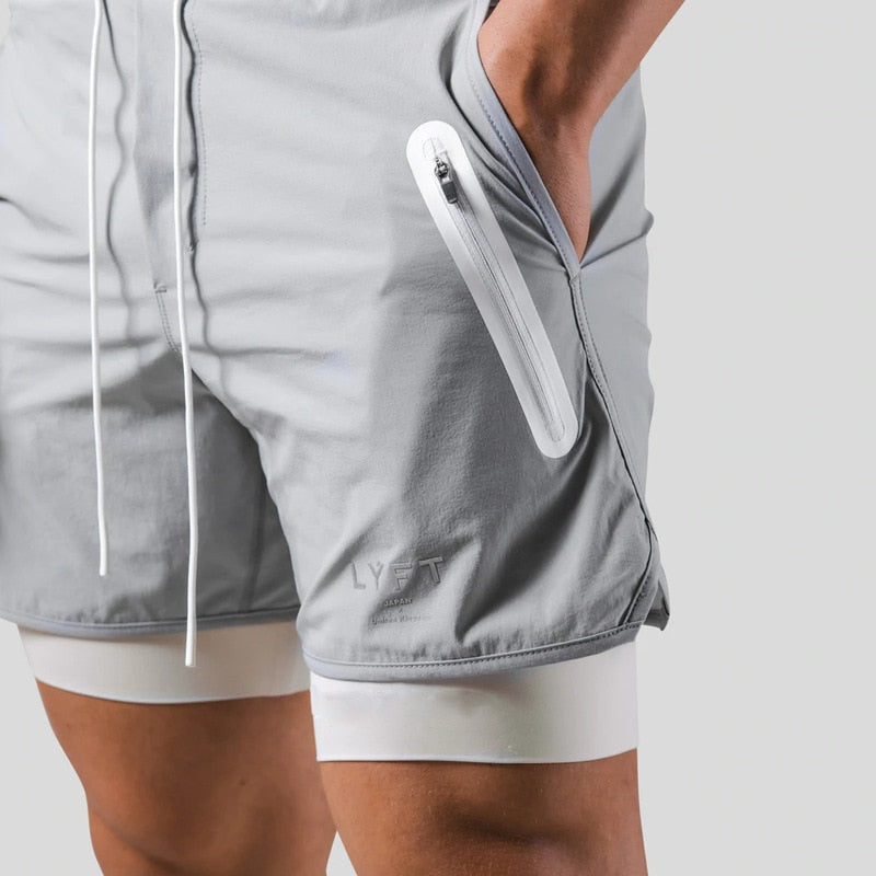 Pantalon de musculation homme 2-en-1 respirant. Confort et légèreté garantis.