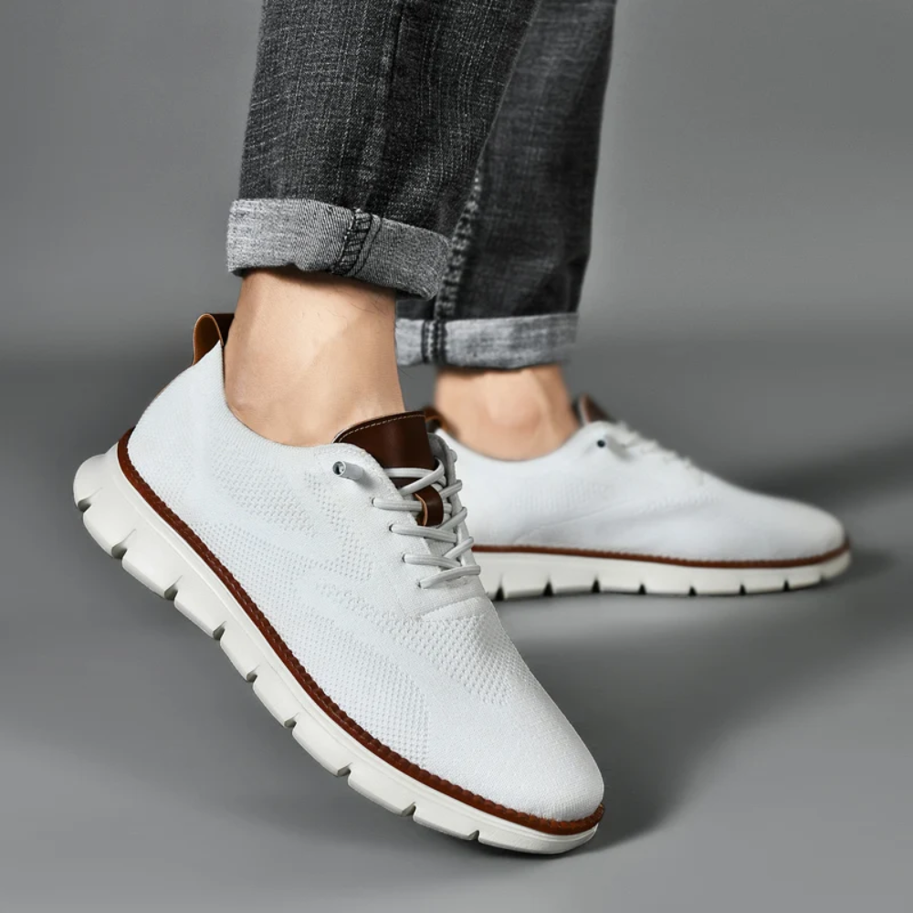 Sneakers légères et respirantes pour hommes, idéales pour pieds larges. Confort orthopédique tout au long de la journée.
