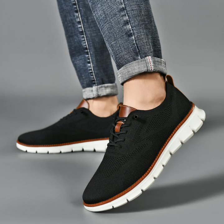 Chaussures confortables pour hommes, conçues pour prévenir les douleurs de pied et offrir un soutien orthopédique.