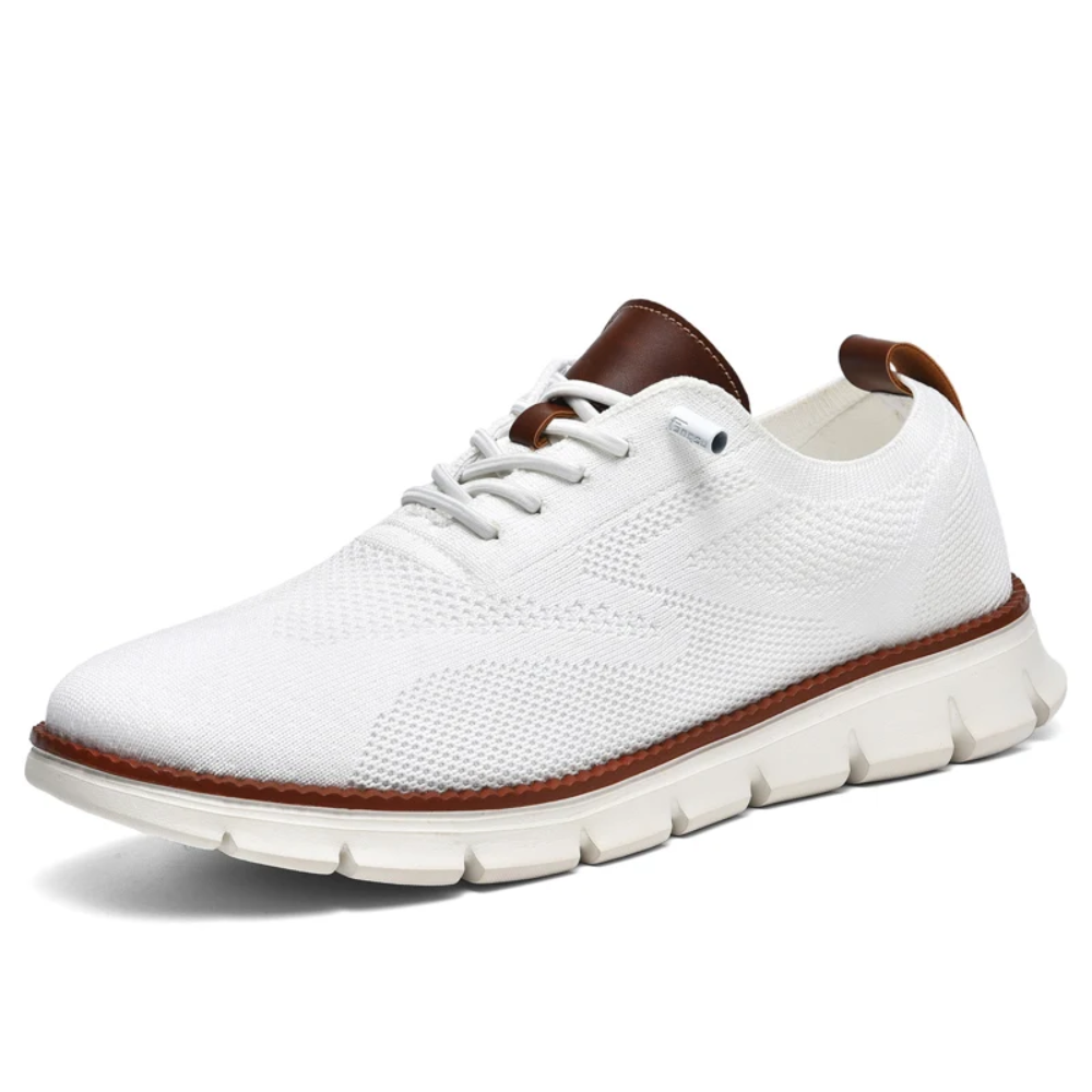 Semelle amortie et large ajustement des baskets orthopédiques hommes Bram, parfaites pour le quotidien et le sport.